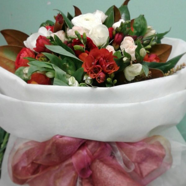 Romantic waterfilled box